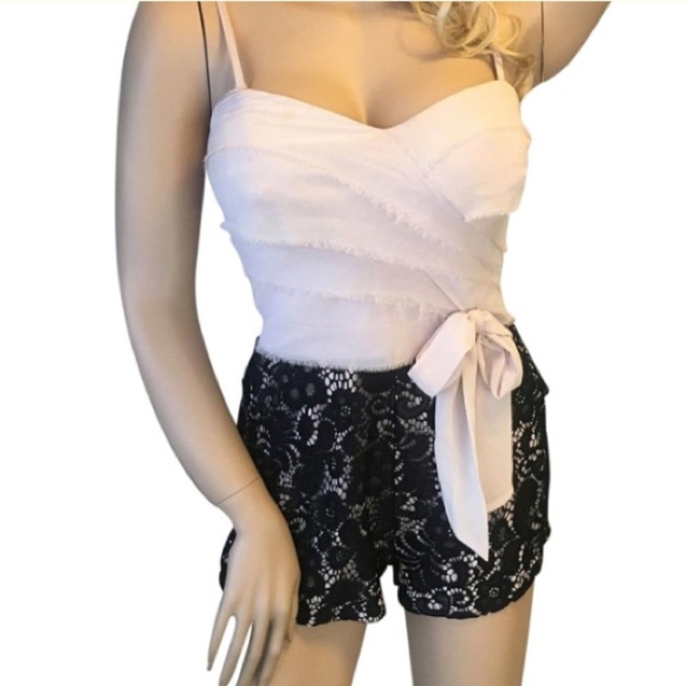 Lipsy London Lace Ruffle Romper | Cream & Black | Size S 6/7 - Picture 2 of 3